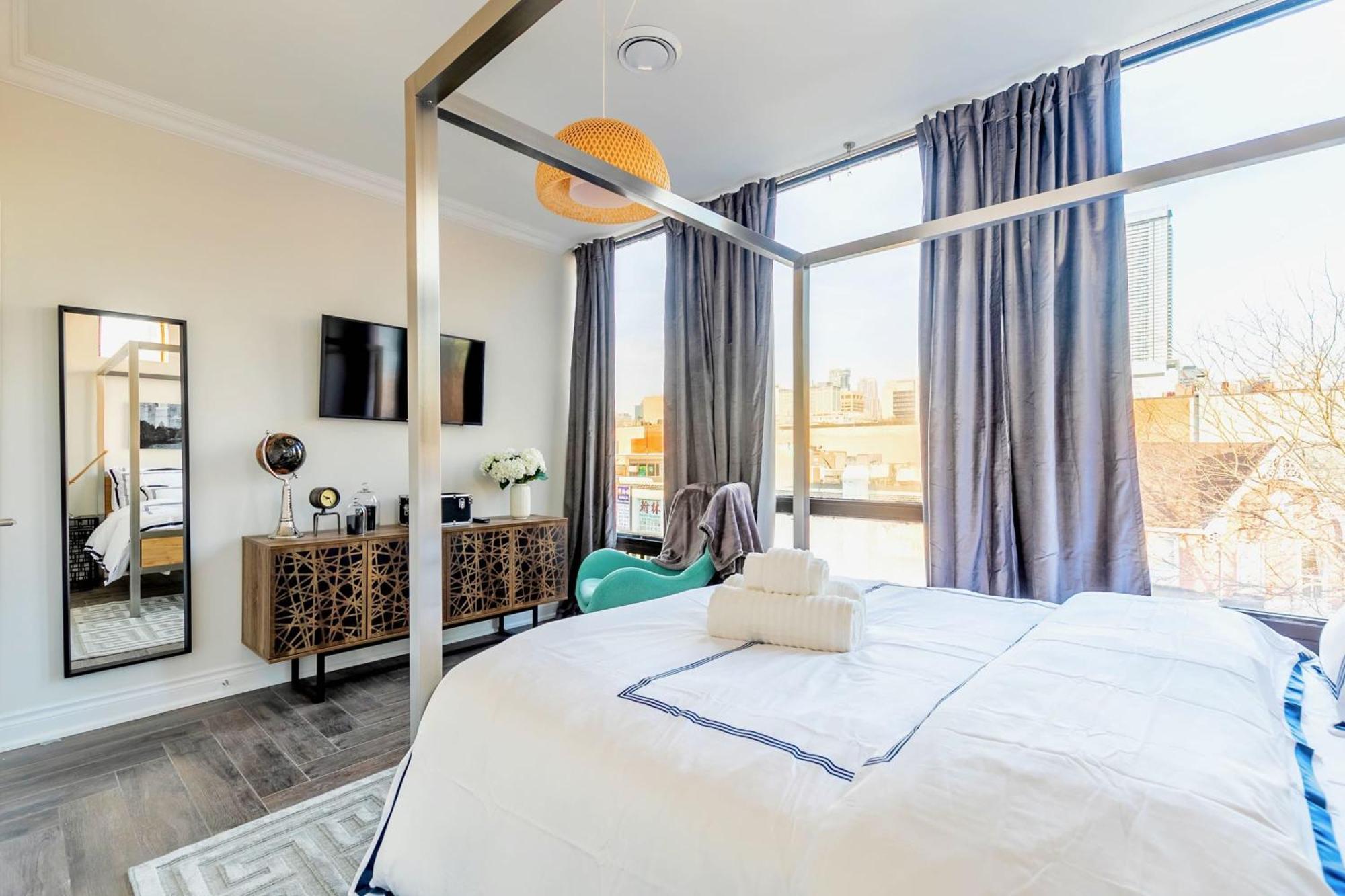 Modern Pet-Friendly Chinatown Apartment 多伦多 外观 照片