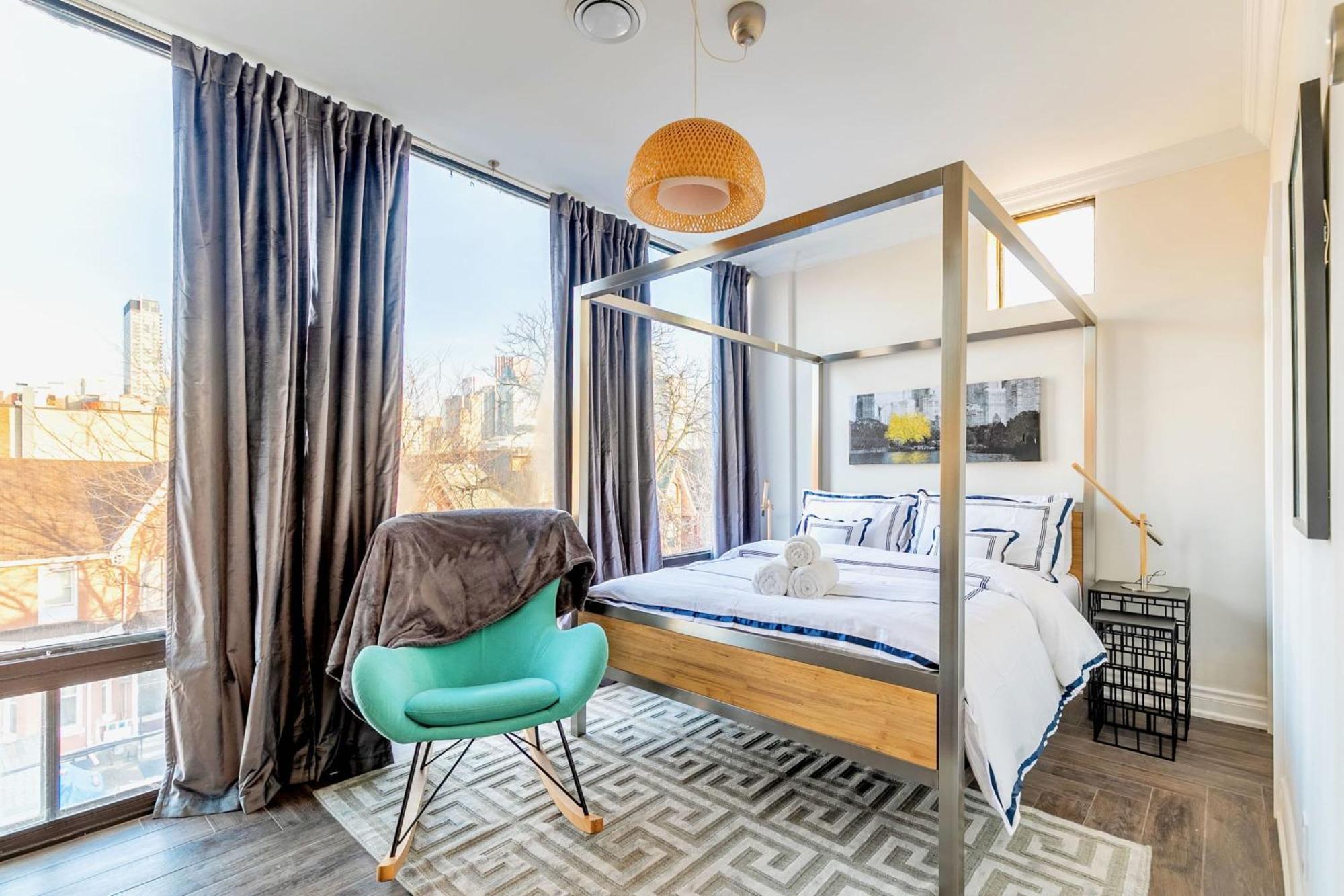 Modern Pet-Friendly Chinatown Apartment 多伦多 外观 照片