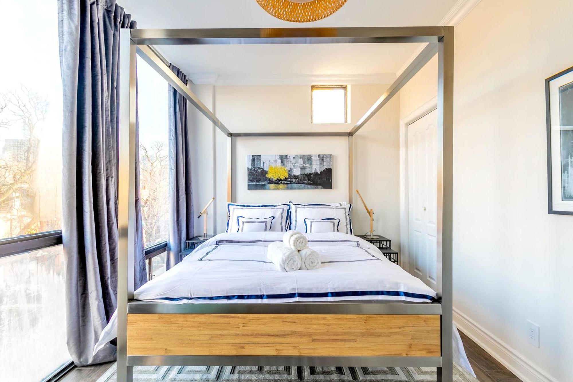 Modern Pet-Friendly Chinatown Apartment 多伦多 外观 照片
